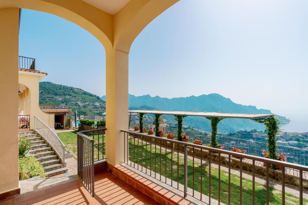 Appartamento Anna In Villa Laura Scala Buitenkant foto